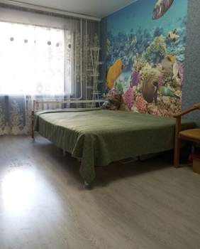 2-к квартира, вторичка, 65м2, 1/6 этаж