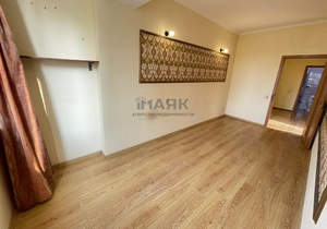 2-к квартира, вторичка, 55м2, 2/4 этаж