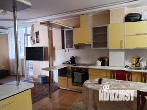 2-к квартира, вторичка, 68м2, 1/12 этаж