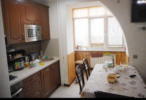 2-к квартира, вторичка, 73м2, 1/6 этаж