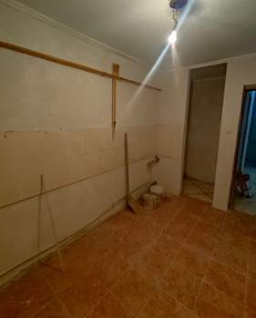 2-к квартира, вторичка, 49м2, 1/2 этаж