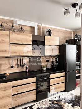 2-к квартира, вторичка, 43м2, 3/3 этаж