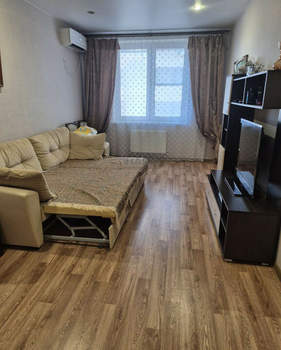 1-к квартира, вторичка, 42м2, 14/17 этаж