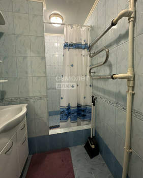 2-к квартира, вторичка, 50м2, 1/9 этаж