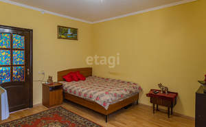 3-к квартира, вторичка, 106м2, 2/2 этаж