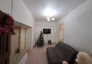 4-к квартира, вторичка, 92м2, 1/1 этаж