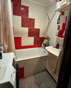3-к квартира, вторичка, 63м2, 9/10 этаж