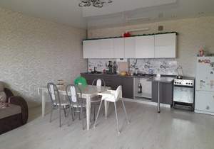 2-к квартира, вторичка, 87м2, 4/8 этаж