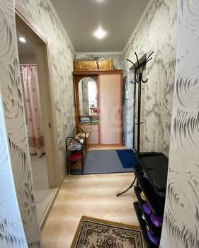 1-к квартира, вторичка, 42м2, 9/9 этаж