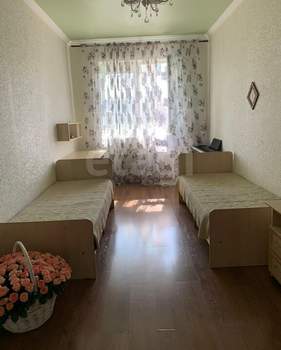 2-к квартира, вторичка, 90м2, 3/3 этаж