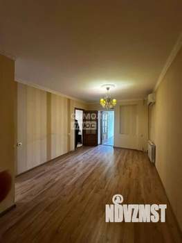 3-к квартира, вторичка, 52м2, 1/5 этаж