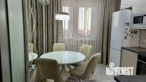 2-к квартира, вторичка, 63м2, 11/14 этаж