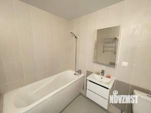 2-к квартира, вторичка, 66м2, 1/18 этаж