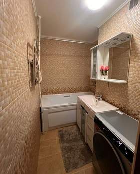 2-к квартира, вторичка, 65м2, 12/16 этаж