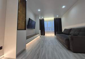 2-к квартира, вторичка, 56м2, 9/9 этаж