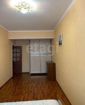 1-к квартира, вторичка, 67м2, 2/6 этаж