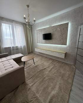 2-к квартира, вторичка, 52м2, 8/17 этаж