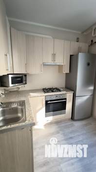2-к квартира, вторичка, 52м2, 1/9 этаж