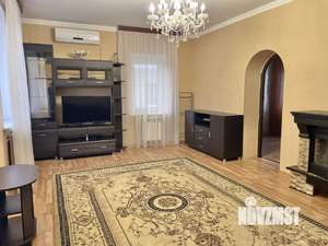 2-к квартира, вторичка, 63м2, 1/5 этаж