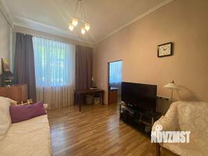 2-к квартира, вторичка, 60м2, 1/4 этаж
