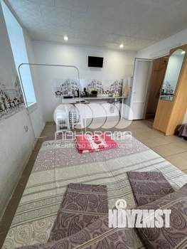 2-к квартира, вторичка, 50м2, 1/1 этаж