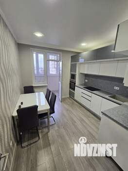 2-к квартира, вторичка, 57м2, 11/19 этаж