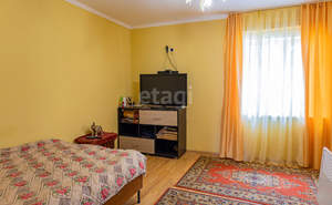 3-к квартира, вторичка, 106м2, 2/2 этаж