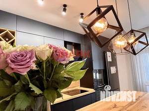 2-к квартира, вторичка, 70м2, 4/14 этаж