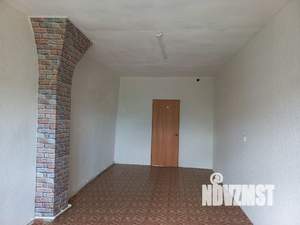 3-к квартира, вторичка, 48м2, 1/1 этаж