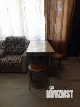 2-к квартира, вторичка, 56м2, 1/4 этаж