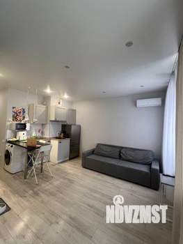 Студия квартира, вторичка, 32м2, 4/20 этаж