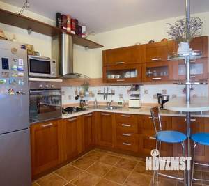 3-к квартира, вторичка, 96м2, 1/6 этаж