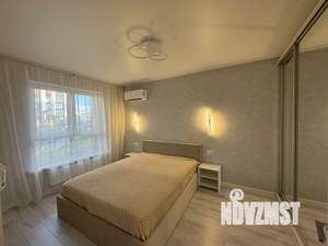 2-к квартира, вторичка, 54м2, 1/9 этаж