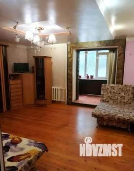 2-к квартира, вторичка, 57м2, 1/6 этаж