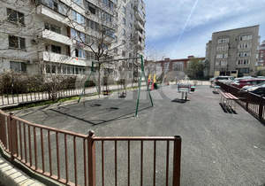 1-к квартира, вторичка, 61м2, 11/13 этаж