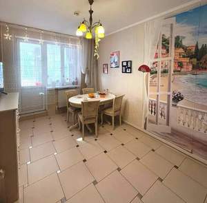 2-к квартира, вторичка, 78м2, 1/9 этаж