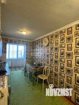 2-к квартира, вторичка, 52м2, 1/9 этаж