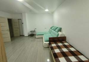 Студия квартира, вторичка, 37м2, 1/13 этаж