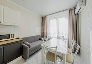 2-к квартира, вторичка, 61м2, 7/14 этаж