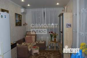 2-к квартира, вторичка, 63м2, 9/15 этаж