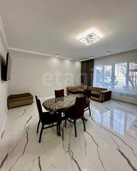 3-к квартира, вторичка, 92м2, 1/3 этаж