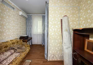 3-к квартира, вторичка, 42м2, 1/1 этаж