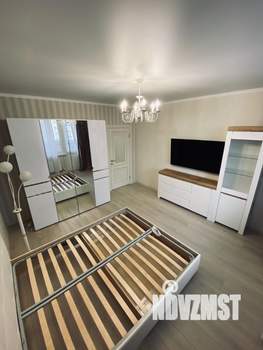 2-к квартира, вторичка, 60м2, 8/18 этаж