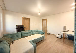 4-к квартира, вторичка, 99м2, 8/10 этаж