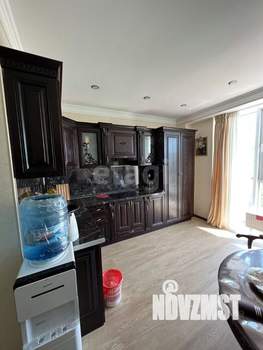 2-к квартира, вторичка, 100м2, 3/9 этаж