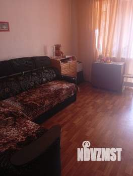 4-к квартира, вторичка, 66м2, 2/2 этаж