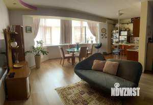 3-к квартира, вторичка, 96м2, 1/6 этаж