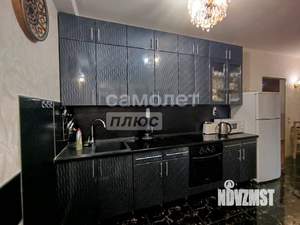 2-к квартира, вторичка, 62м2, 8/10 этаж