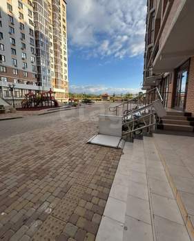 2-к квартира, вторичка, 62м2, 10/15 этаж