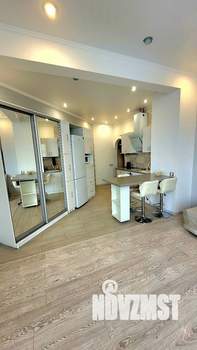 Студия квартира, вторичка, 38м2, 13/18 этаж